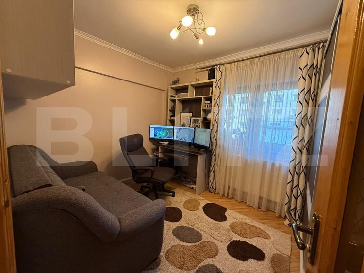 Apartament 4 camere, etaj intermediar, cartier Burdujeni - 1