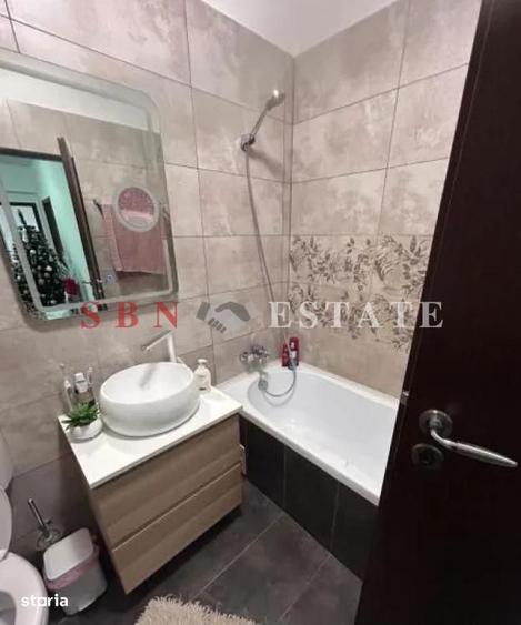 Apartament cu 3 camere decomandat, mobilat în Rahova