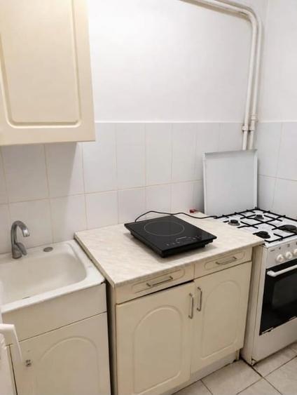 Garsonieră decomandată în Drumul Taberei