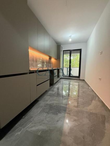 Apartament cu 2 camere decomandat în Olteniței