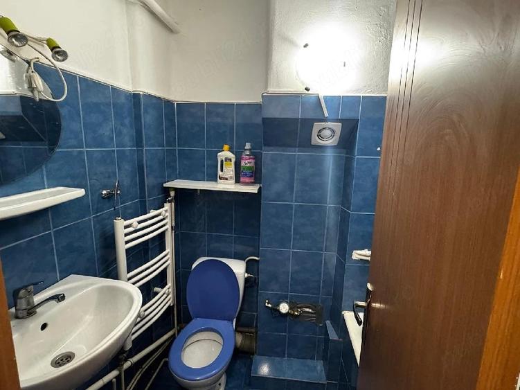 Apartament cu 3 camere decomandat în Iași