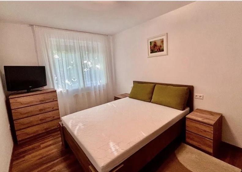 Apartament cu 2 camere semidecomandat în Careiului