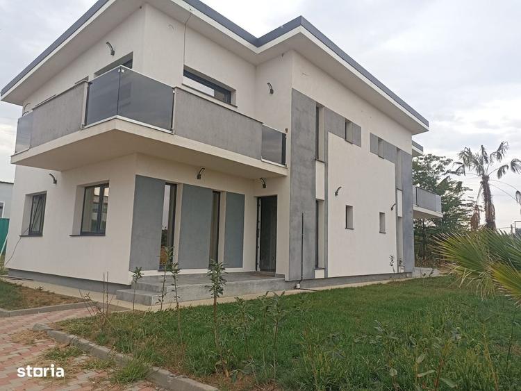 Casă cu 4 camere în Hudum