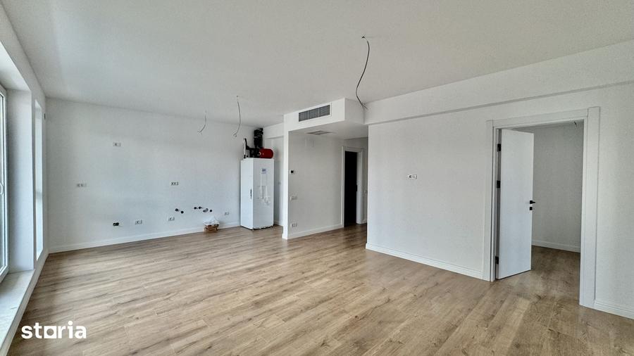 Apartament cu 3 camere semidecomandat în Central