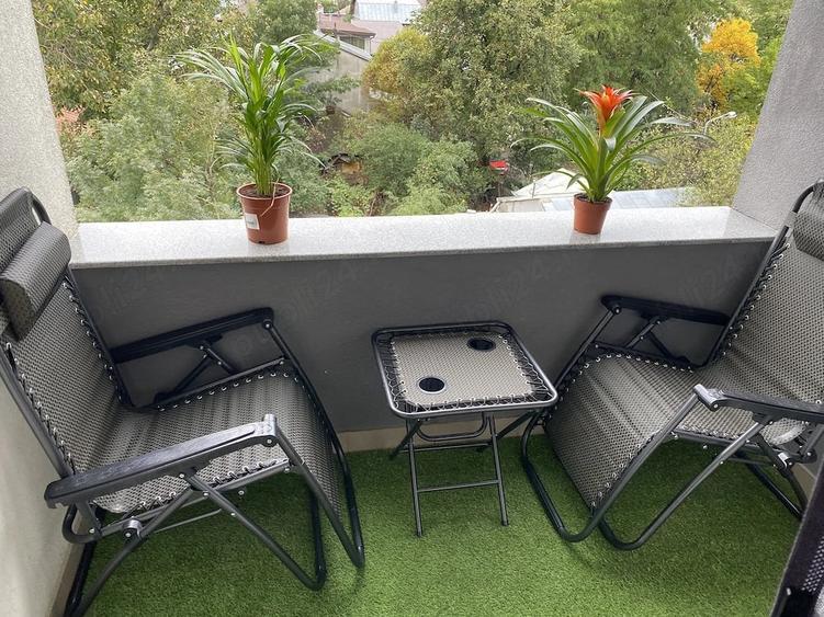 Apartament cu 2 camere decomandat în Central