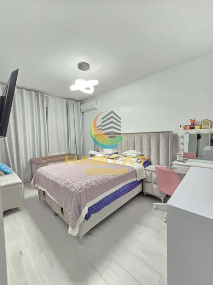 Apartament cu 4 camere decomandat, mobilat în Brâncoveanu