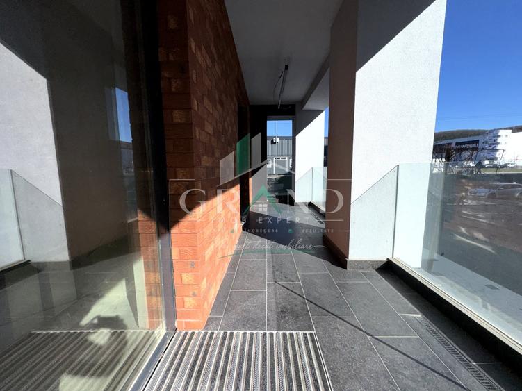 Spațiu comercial, de 119.40000152588 mp, în Florești