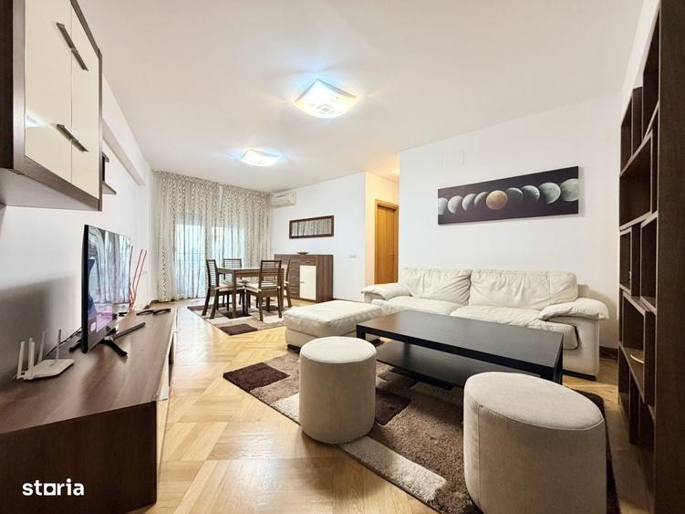 Apartament cu 3 camere semidecomandat în Herăstrău