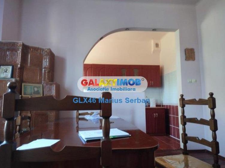 Casă cu 3 camere cu Teren 2354 Mp în Răzvad