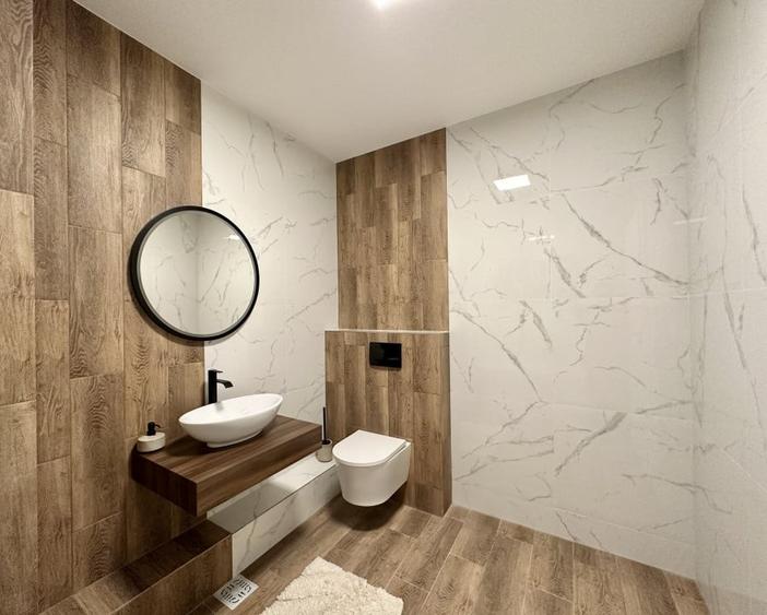 Apartament cu 3 camere semidecomandat, mobilat în Zorilor