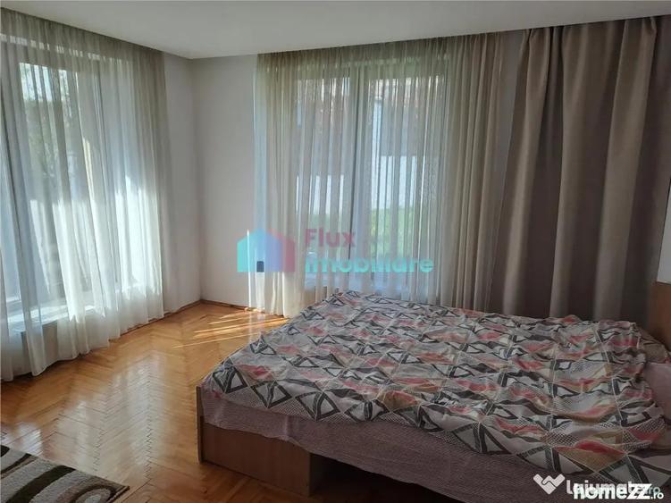 Casă cu 6 camere cu Teren 300 Mp în Burdujeni