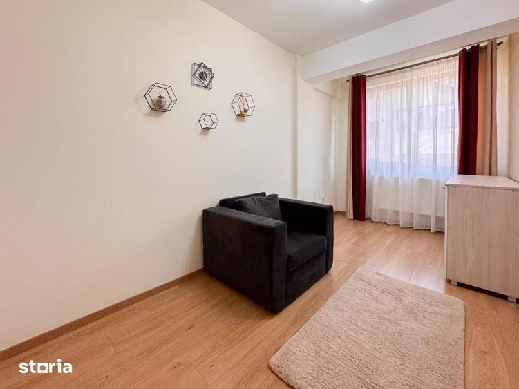 Apartament cu 3 camere decomandat în Ciurea