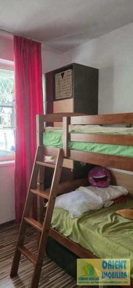 Tomis Nord, apartament 4 camere de vanzare, parter, gaze, mobilat - 14