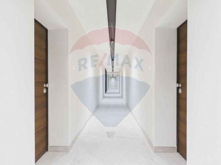 Apartament cu 2 camere decomandat în Obor