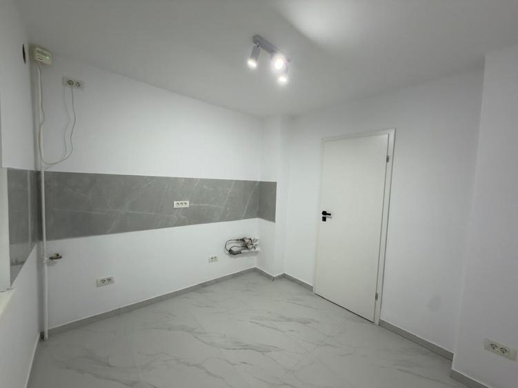 Apartament cu 2 camere decomandat în Decebal
