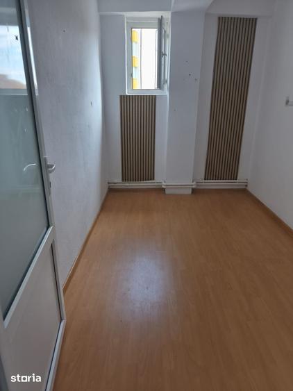 Spațiu comercial, de 168 mp, în Central