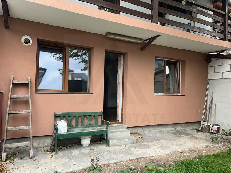 Casă cu 4 camere cu Canalizare în Șelimbăr