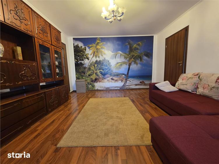 Apartament cu 2 camere semidecomandat, mobilat în Micro 14