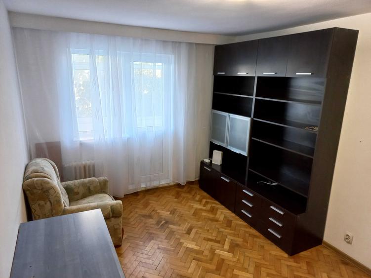 Apartament cu 2 camere decomandat în Alexandru cel Bun