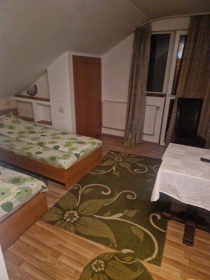 Apartament decomandat în Romanești
