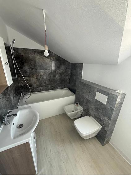 Casă cu Teren 336 Mp în Dumbrăvița