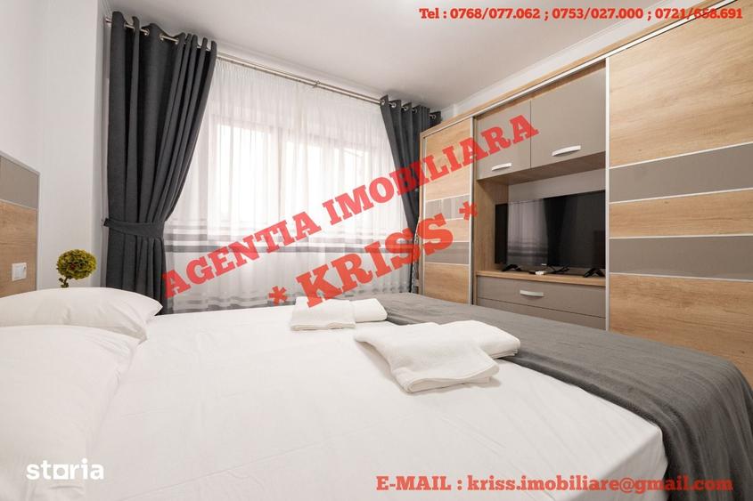 Apartament cu 4 camere decomandat în Central