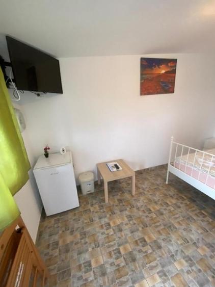Casă individuală cu 5 camere cu Teren 1790 Mp în Corbu