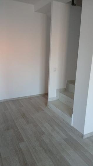 Casă cu 2 camere cu Teren 165 Mp în Alexandriei