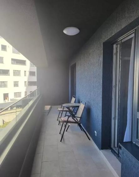 Apartament cu 2 camere decomandat, mobilat în Tomis Nord
