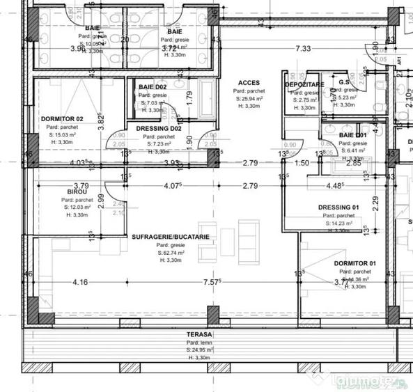 Apartament cu 4 camere decomandat în Central