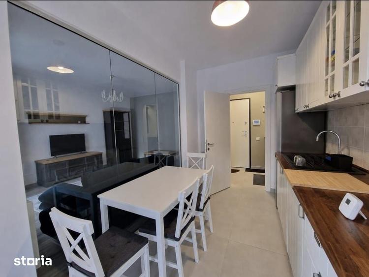 Apartament cu 2 camere decomandat în Giulești