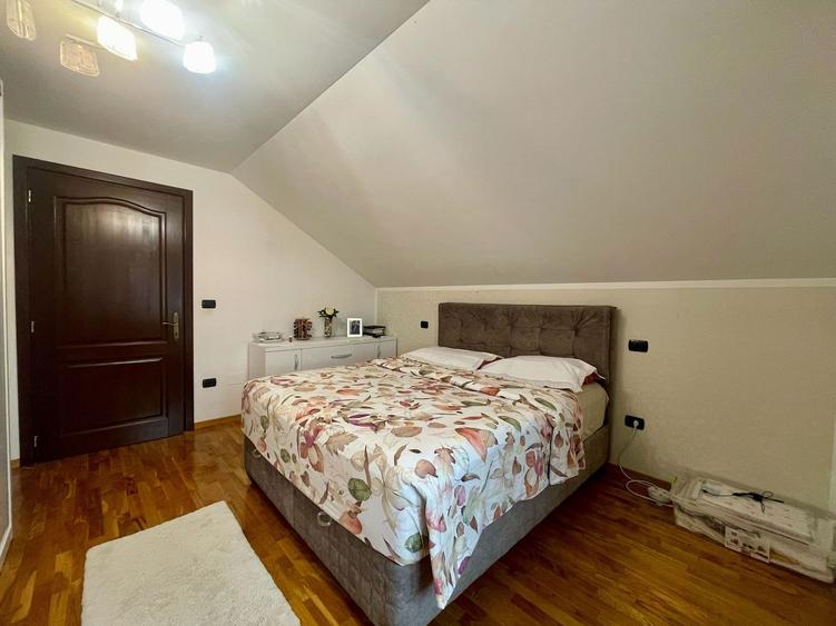 Casă individuală cu 4 camere cu Canalizare în Marginea