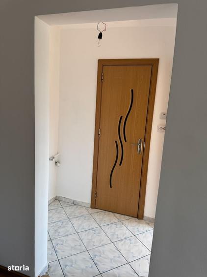 Apartament cu 2 camere semidecomandat în Pantelimon