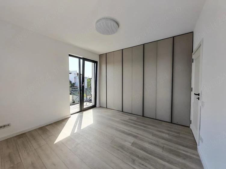 Casă cu 4 camere cu Teren 350 Mp în Tunari