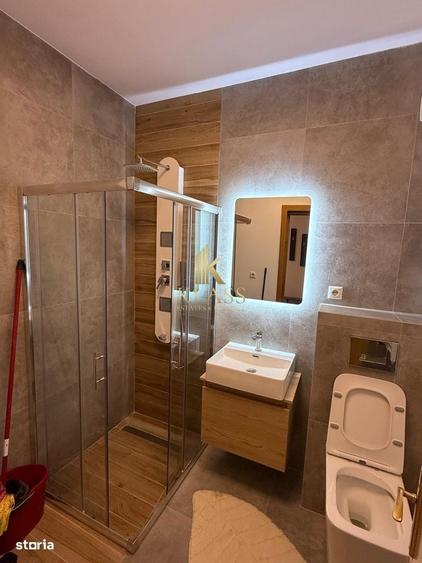 Apartament cu 4 camere în Central