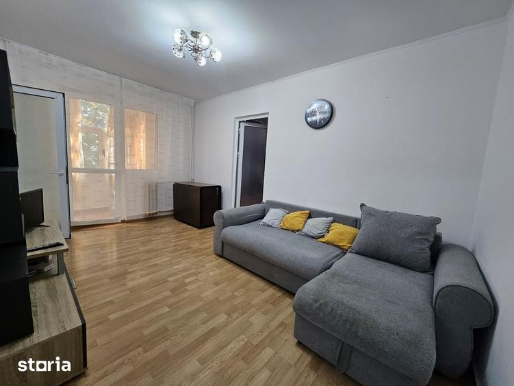 Apartament cu 3 camere nedecomandat în Central