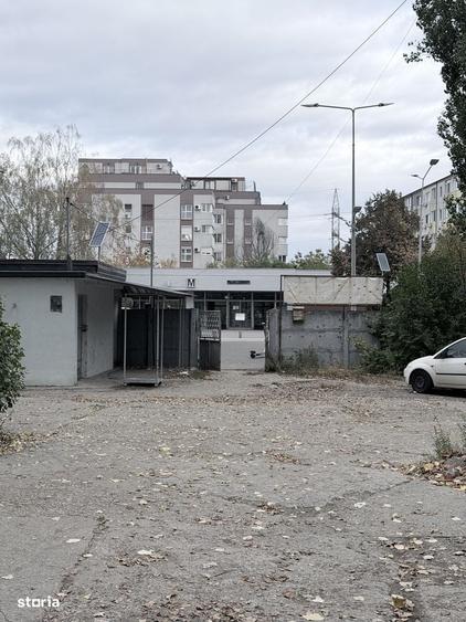 Spațiu comercial, de 915 mp, în Berceni