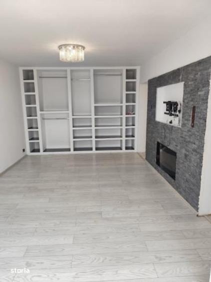 Garsonieră decomandată în Iancului