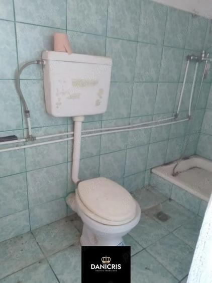 Casă cu 6 camere cu Teren 502 Mp în Central