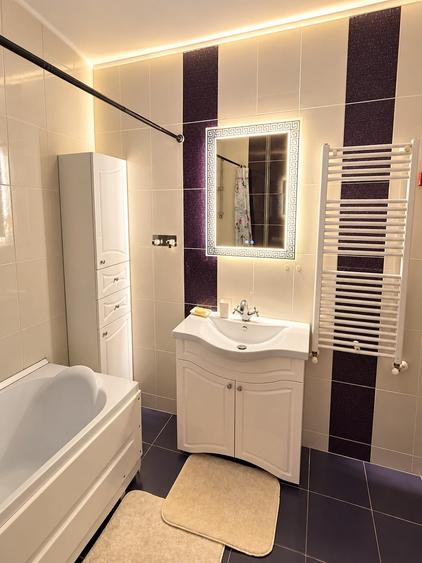 Apartament cu 2 camere decomandat, mobilat în Tomis Nord