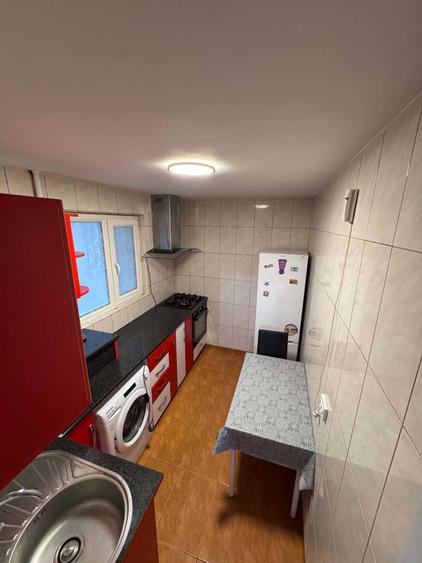 Apartament cu 2 camere decomandat în Cantemir