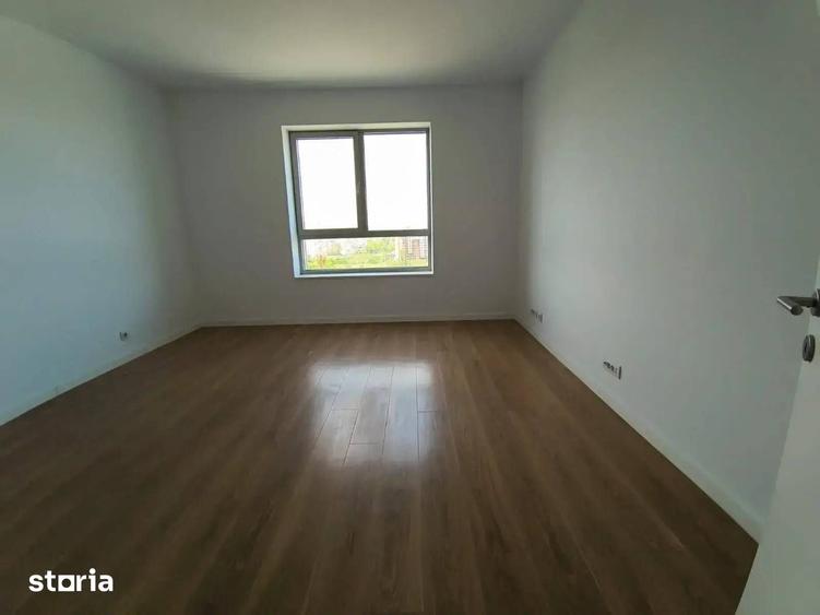 Apartament cu 4 camere în Central