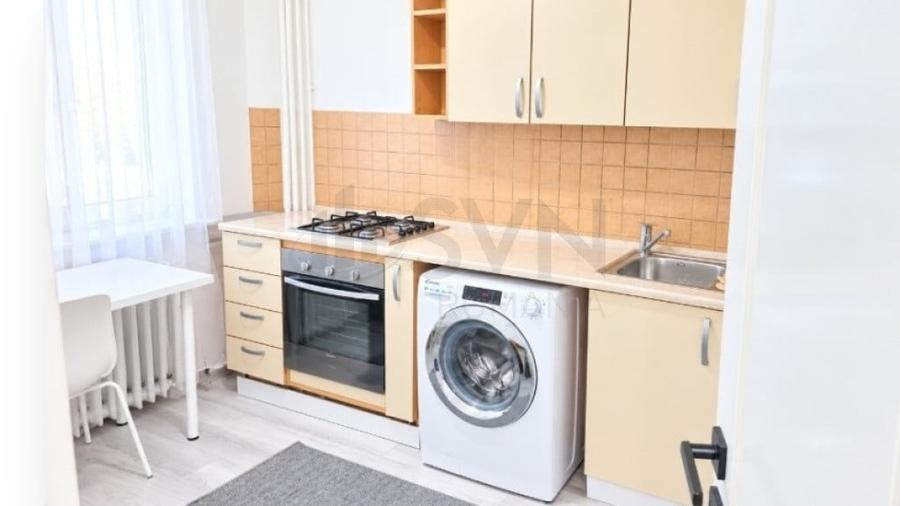 Apartament cu 3 camere decomandat în Unirii