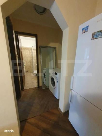 Apartament cu 2 camere semidecomandat în Micro 6