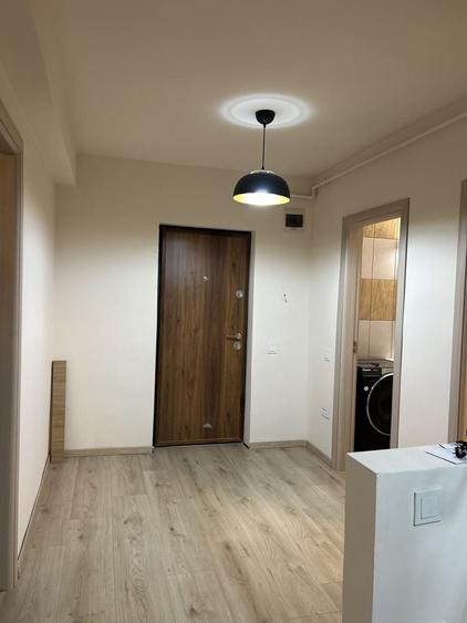 Apartament cu 2 camere decomandat în Florești