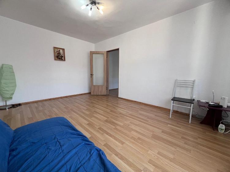 Apartament cu 2 camere semidecomandat în Ultracentral
