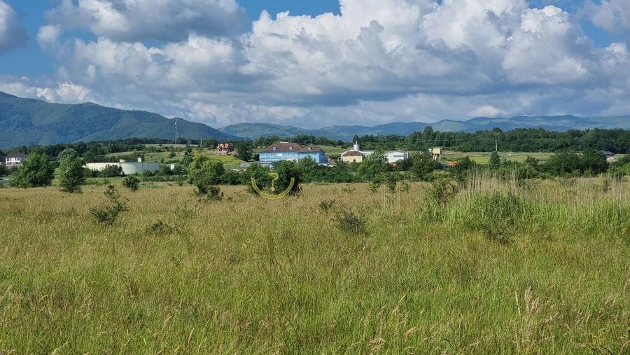 Teren Construcții intravilan de 1100 mp, în Periferie