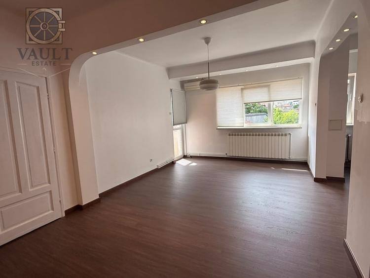 Apartament cu 2 camere semidecomandat în Dacia