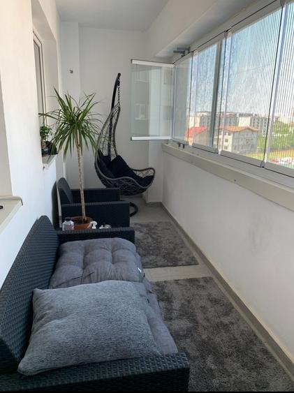 Apartament cu 2 camere decomandat în Metalurgiei