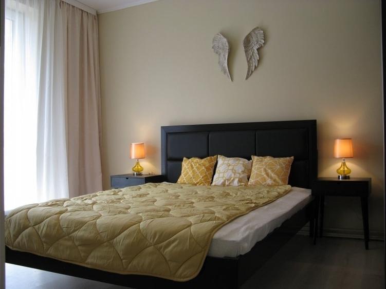 Apartament cu 2 camere semidecomandat în Centrul Civic